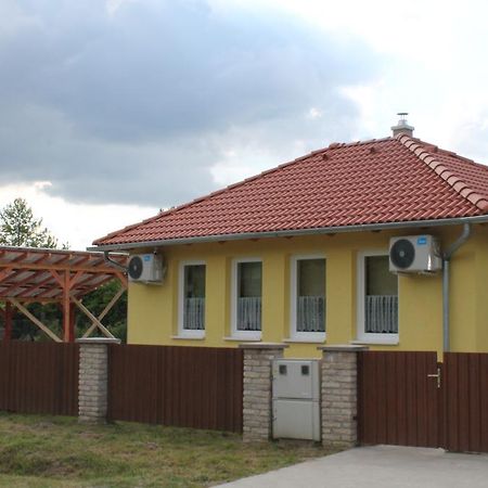 Ponty Orso Vendeghaz Villa Nagybaracska Eksteriør bilde