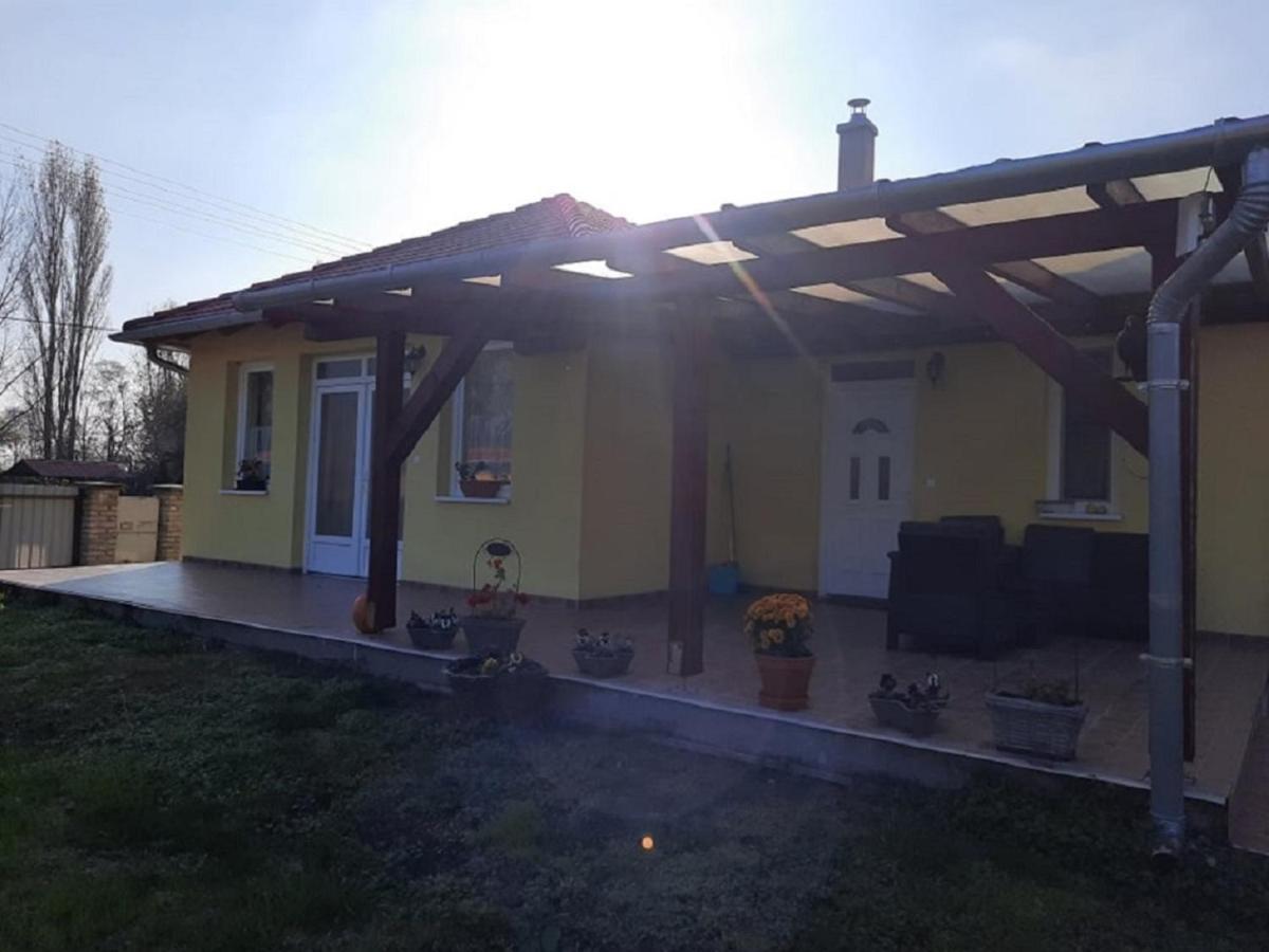 Ponty Orso Vendeghaz Villa Nagybaracska Eksteriør bilde